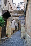 Riad Layalina