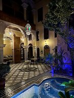 Riad Layalina