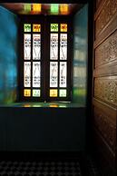Riad Layalina