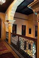 Riad Layalina