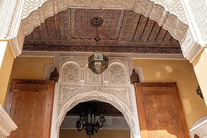 Riad Layalina