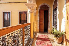 Riad Layalina