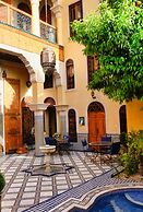 Riad Layalina