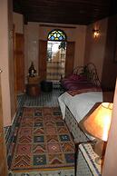 Riad Layalina