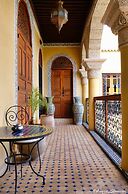 Riad Layalina