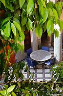 Riad Layalina