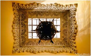 Riad Layalina