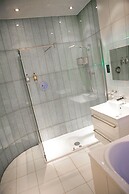 Windermere Suites