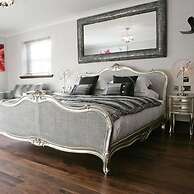 Windermere Suites