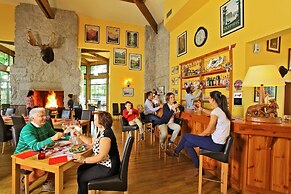Albirondack Park Camping Lodge and Spa