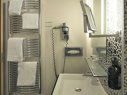 Kyriad Prestige Perpignan Centre Gare