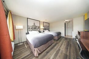Super 8 by Wyndham Kingston
