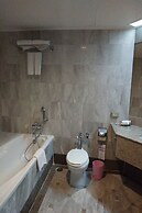 Thumrin Thana Hotel