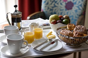 Pembroke Hotel