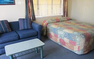 Ace Motor Lodge