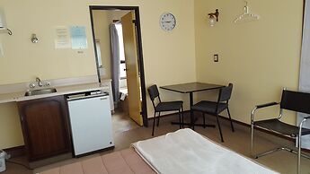 Ace Motor Lodge