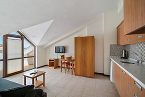 Fora Apart Hotel