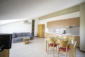 Fora Apart Hotel