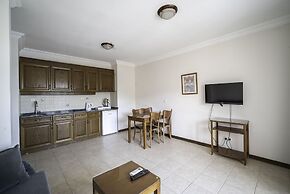 Fora Apart Hotel