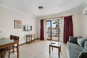 Fora Apart Hotel