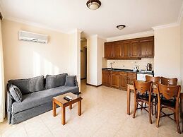 Fora Apart Hotel