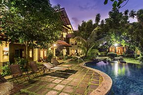 Duta Garden Hotel