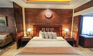 Duta Garden Hotel