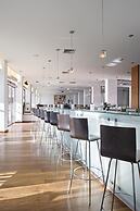 Grecian Sands Hotel