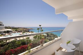 Grecian Sands Hotel
