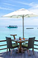 Constance Moofushi All Inclusive