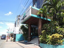 The Bellavista Hotel