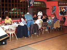 La Hacienda de la Langosta Roja
