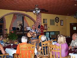 La Hacienda de la Langosta Roja