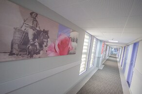 Ostend Hotel