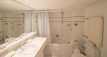 Ostend Hotel