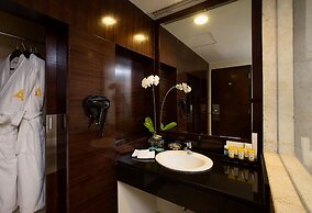 The Arista Hotel