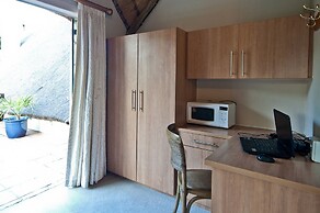Thatchfoord Lodge