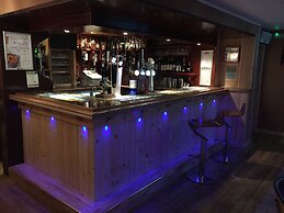 Nithsdale Hotel