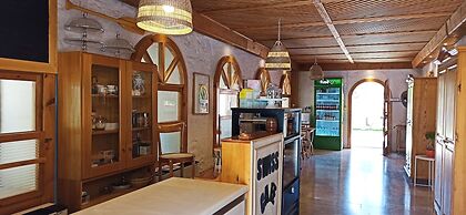Swiss Eviniz Hotel