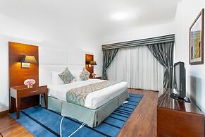 Golden Sands Hotel & Residences