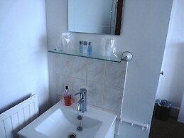 Aaran Guesthouse