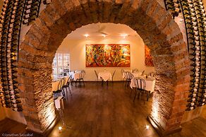 61Prado Guesthouse