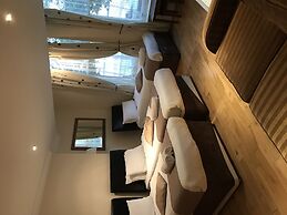 Sheil Suites