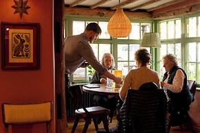 The White Hart