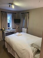 Dragon Inn Crickhowell