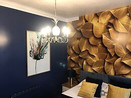 Amarillo