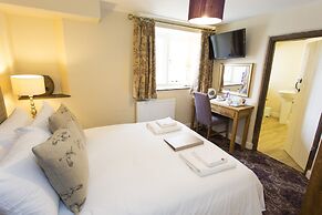 George Hotel
