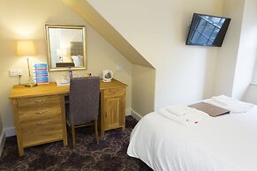 George Hotel