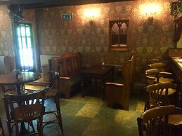 The Horseshoe Inn