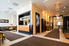 Nevski Hotel